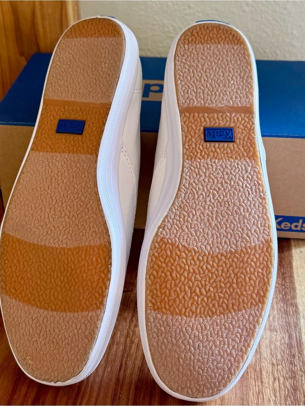 Keds Champion Originals Lace-Up - Women’s Size 8.5 - White - NWT - Picture 6 of 7